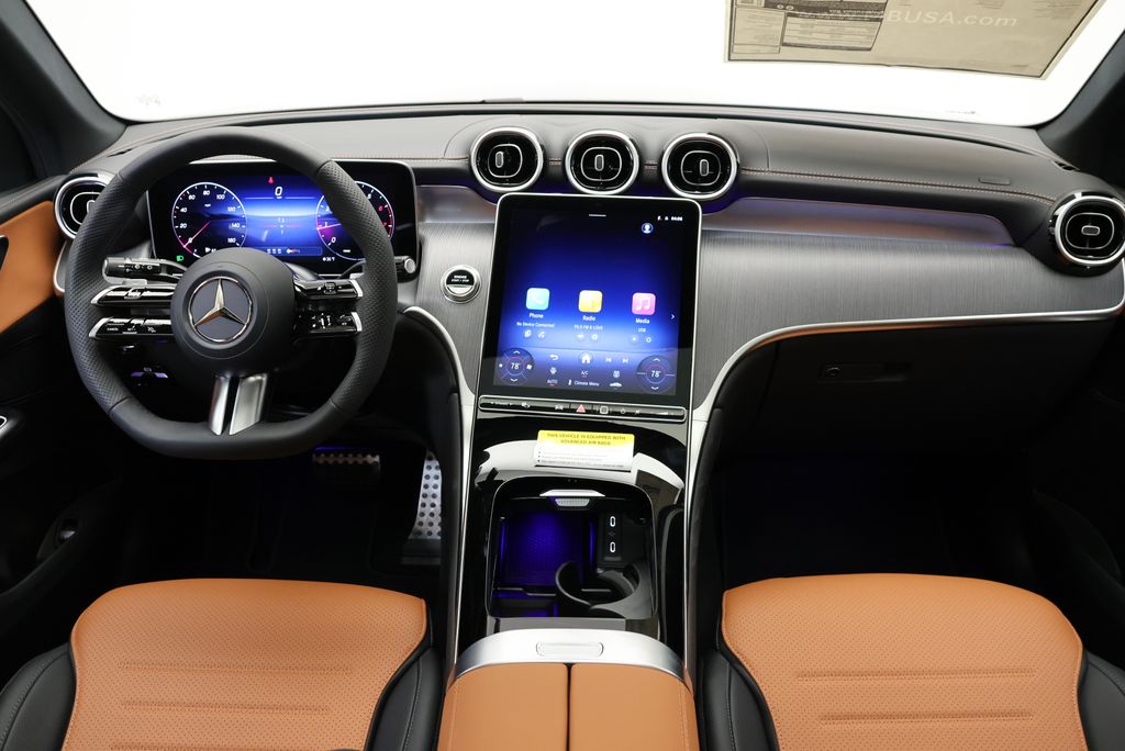 Thumbnail: 2026 Mercedes-Benz GLC - 18