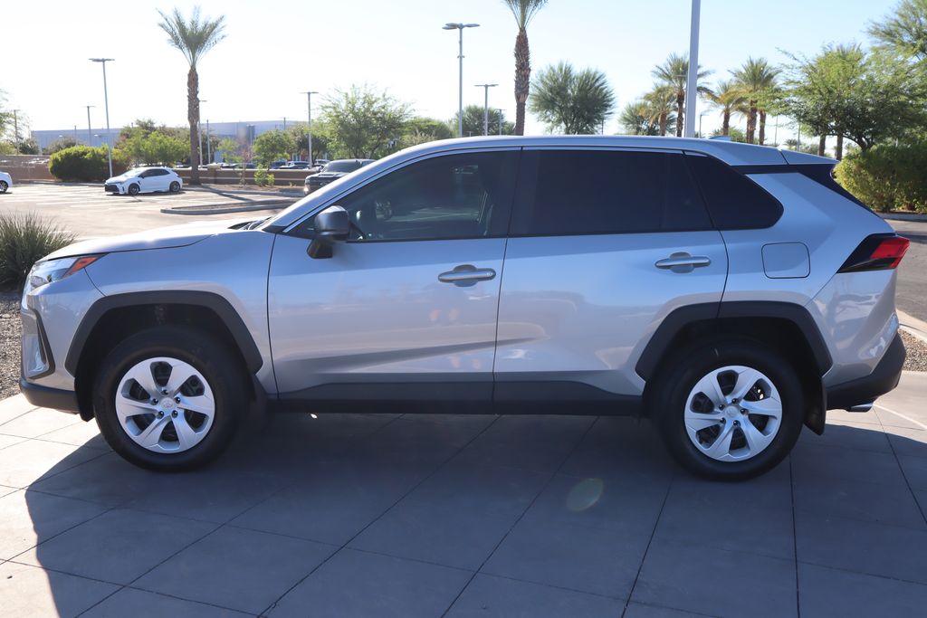 Thumbnail: 2025 Toyota RAV4 - 8