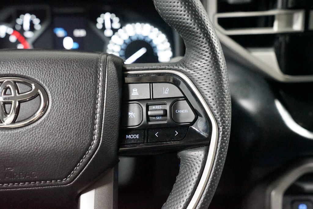 Thumbnail: 2024 Toyota Tundra - 14