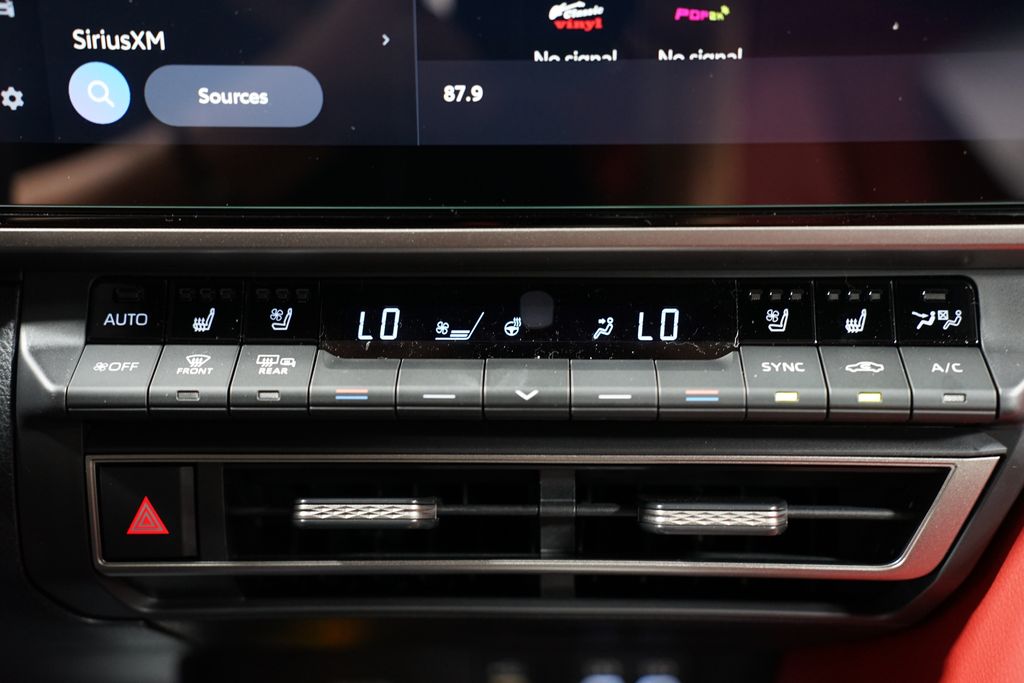 2025 Toyota Camry XSE 22