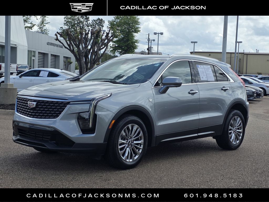 Argent Silver Metallic 2025 Cadillac XT4 Premium Luxury FWD SUV / Crossover Front-Wheel Drive 9-Speed Automatic