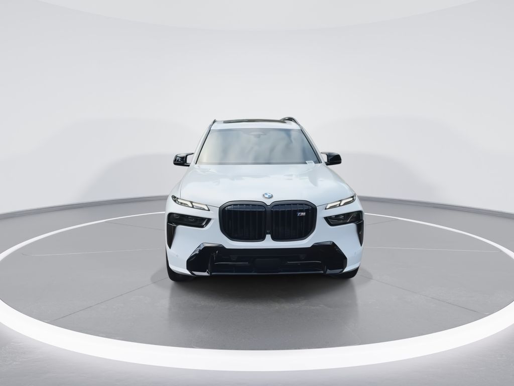 2025 BMW X7 M60i 3