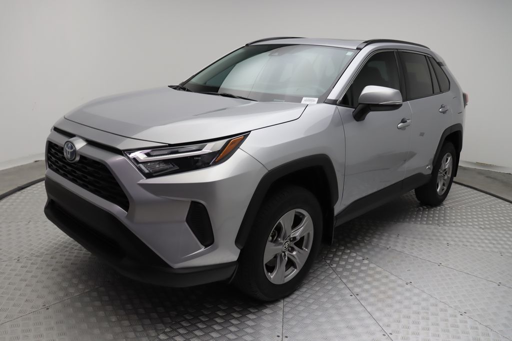 2024 Toyota RAV4 XLE -
                West Palm Beach, FL