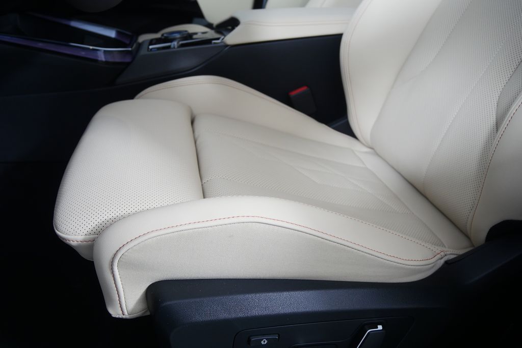 Thumbnail: 2026 BMW X3 - 10