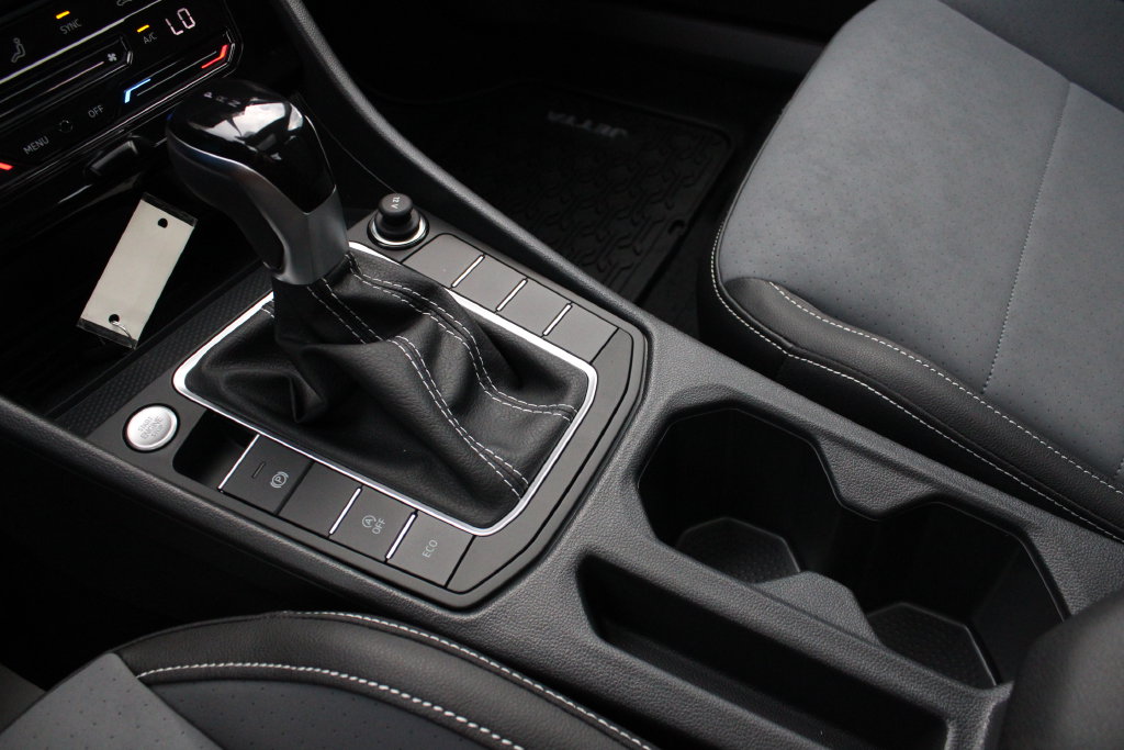 New 2027 Gray Volkswagen 1.5T SE image 18
