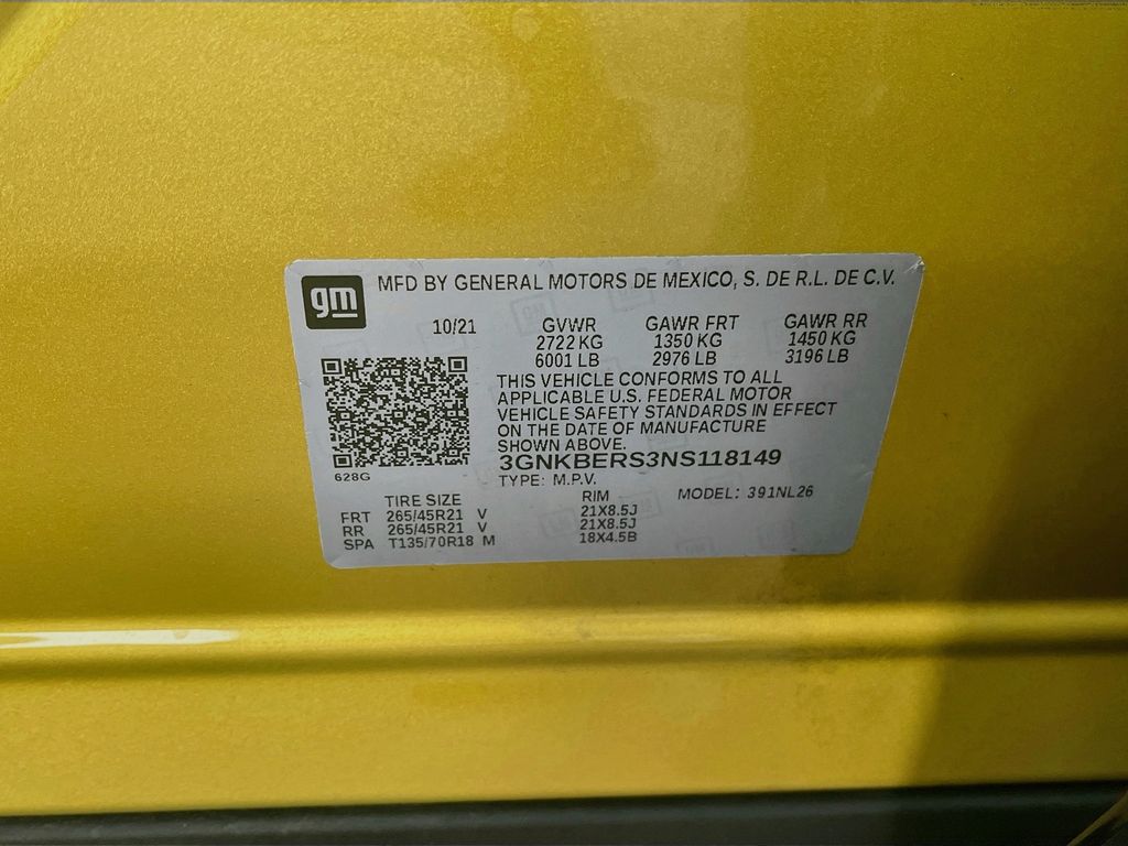 Used 2022 Yellow Chevrolet RS image 33