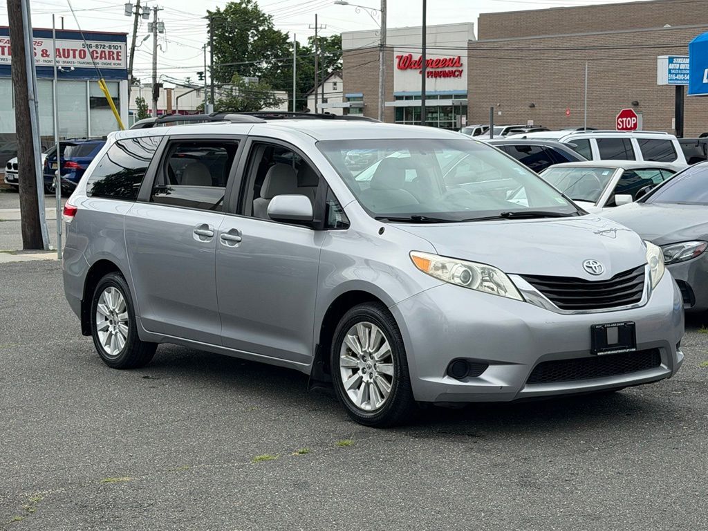 2011 Toyota Sienna LE V6 AWD 7-Passenger's photo
