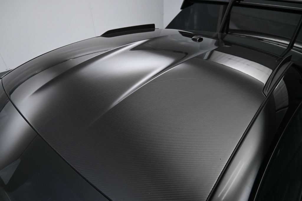 Used 2024  Porsche  image 34