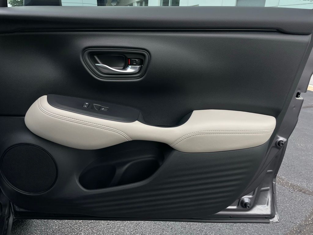 Thumbnail: 2026 Honda HR-V - 29