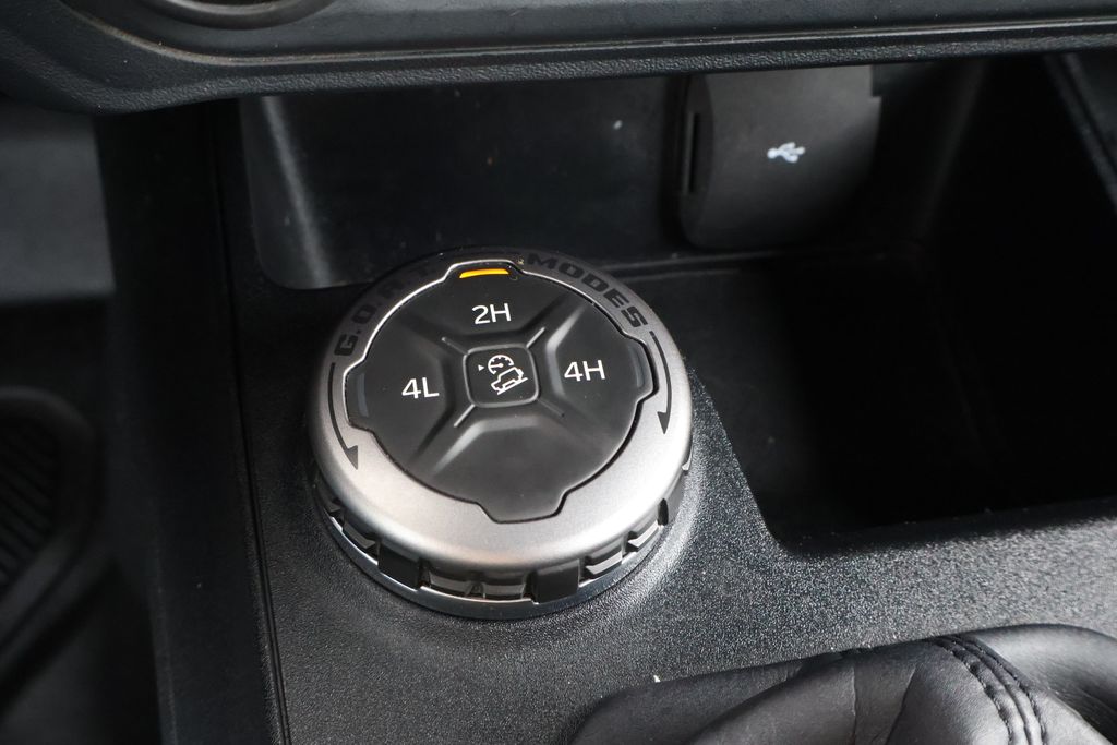 Thumbnail: 2022 Ford Bronco - 20