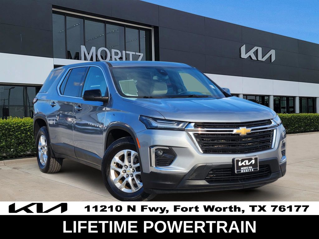 Sterling Gray Metallic 2023 Chevrolet Traverse SUV / Crossover Front-Wheel Drive 9-Speed Automatic
