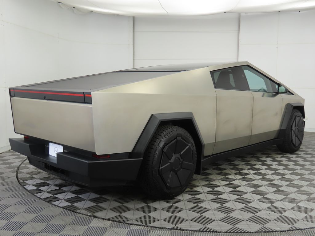 Thumbnail: 2024 Tesla Cybertruck - 5