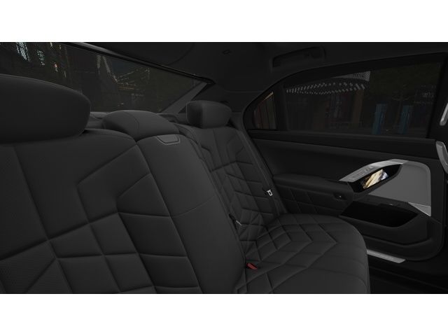 Thumbnail: 2026 BMW 7 Series - 12