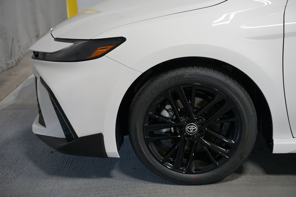 Thumbnail: 2026 Toyota Camry - 5