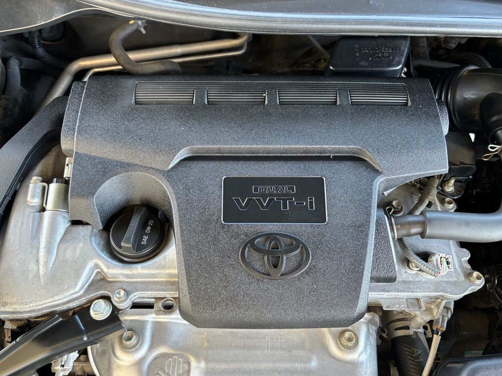 Thumbnail: 2016 Toyota Camry - 28