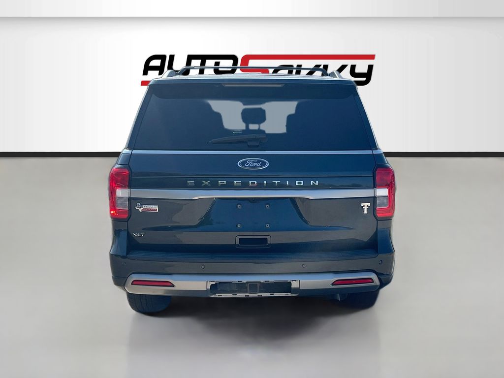Used 2022 Blue Ford XLT image 6