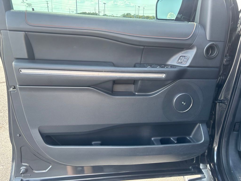 Used 2023 Ford Expedition SUV