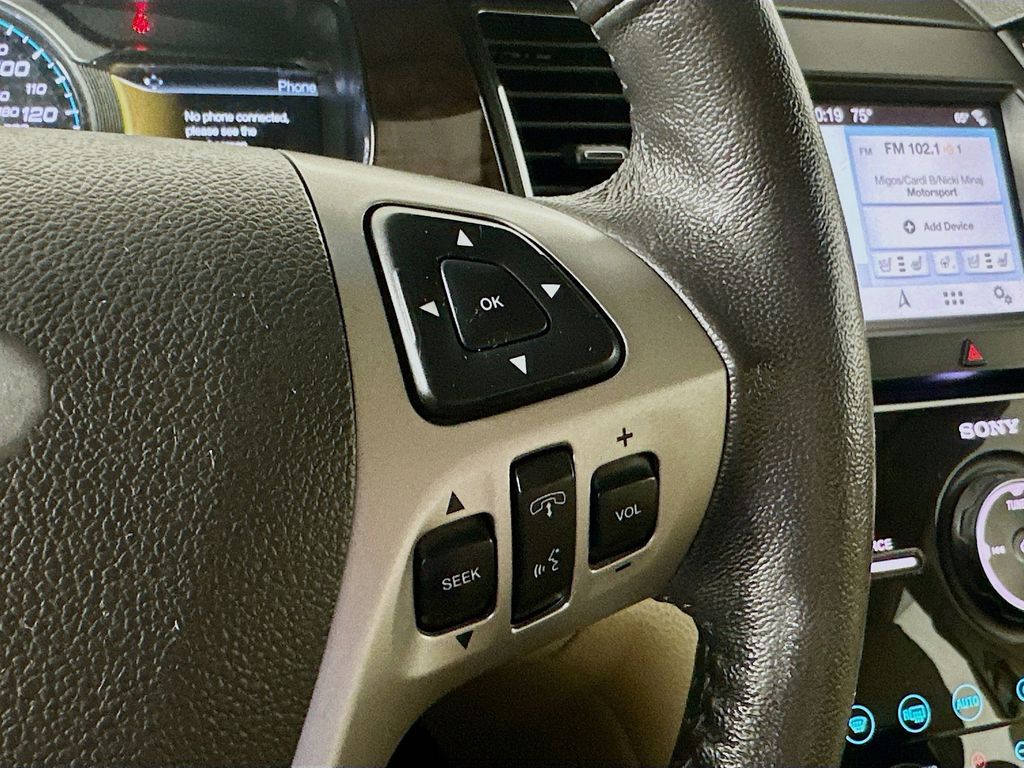 Used 2018 Red Ford Limited image 26