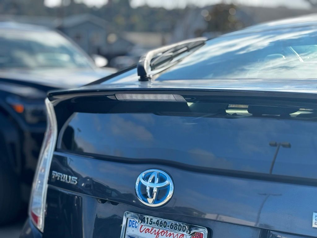 Used 2015 Toyota Prius Hatchback