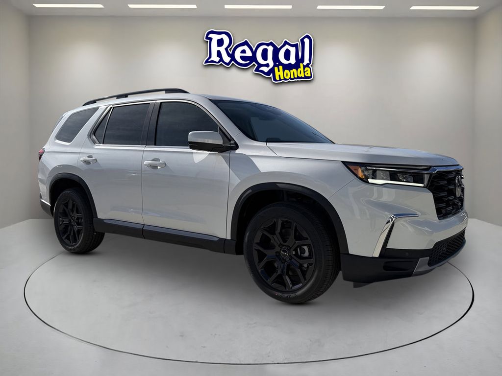 new 2025 Honda Pilot car, priced at $49,296