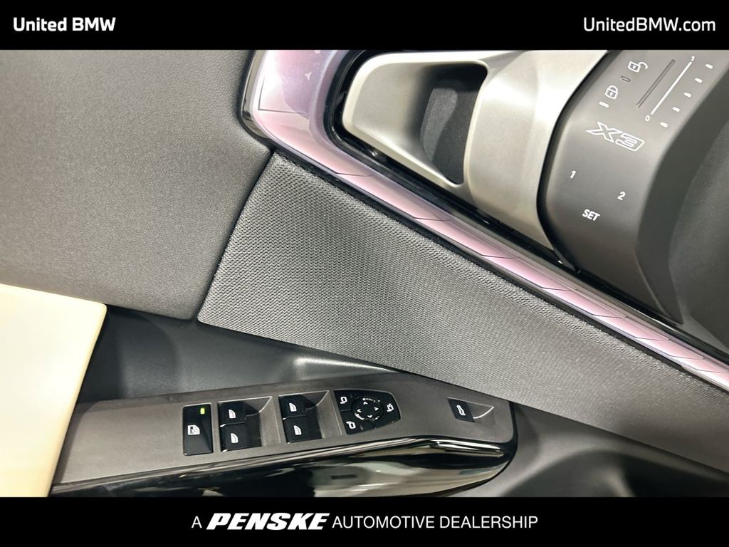 Thumbnail: 2026 BMW X3 - 11