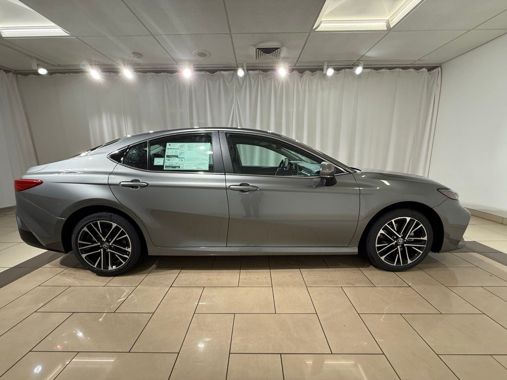 Thumbnail: 2026 Toyota Camry - 6