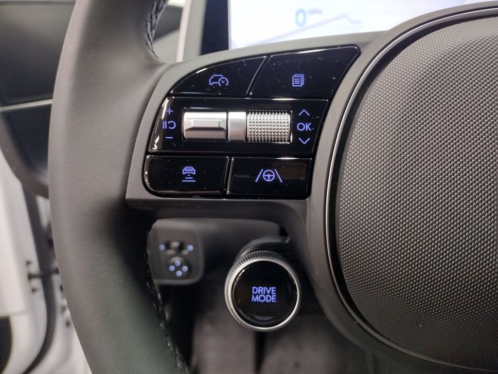 2025 Hyundai IONIQ 6 SEL