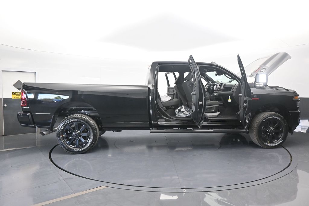 New 2026 Diamond Black Crystal Pearlcoat Ram Tradesman image 69