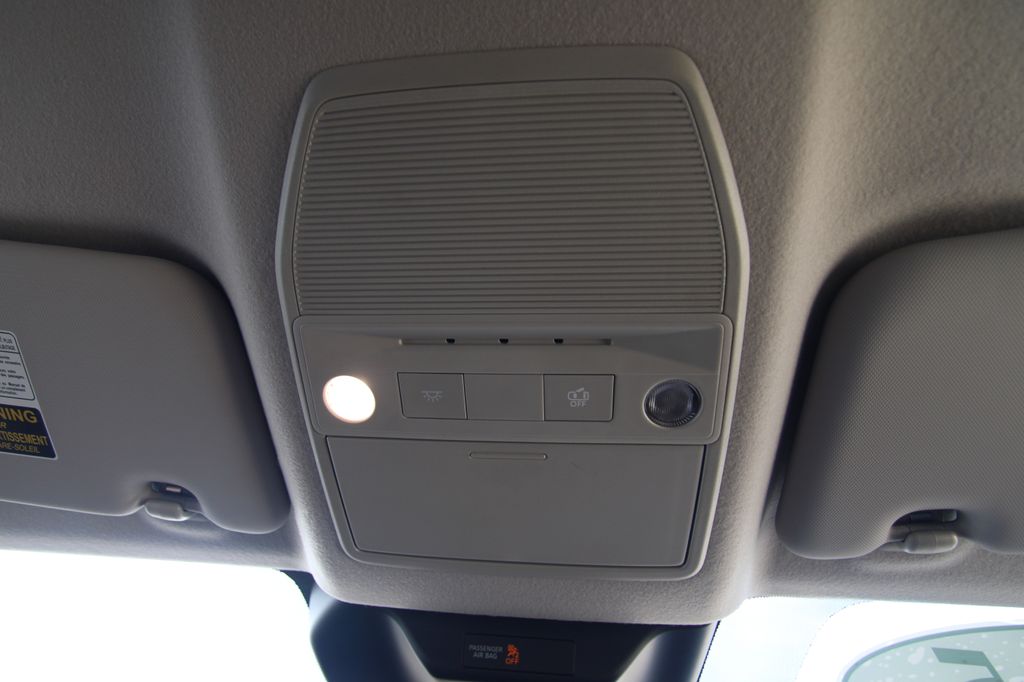 Used 2025 Nissan Kicks SUV