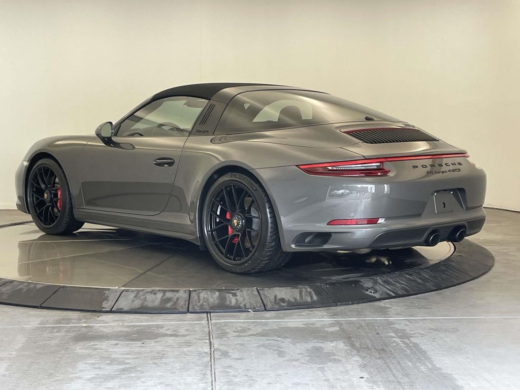 2019 Porsche 911 Targa 4 GTS - 2