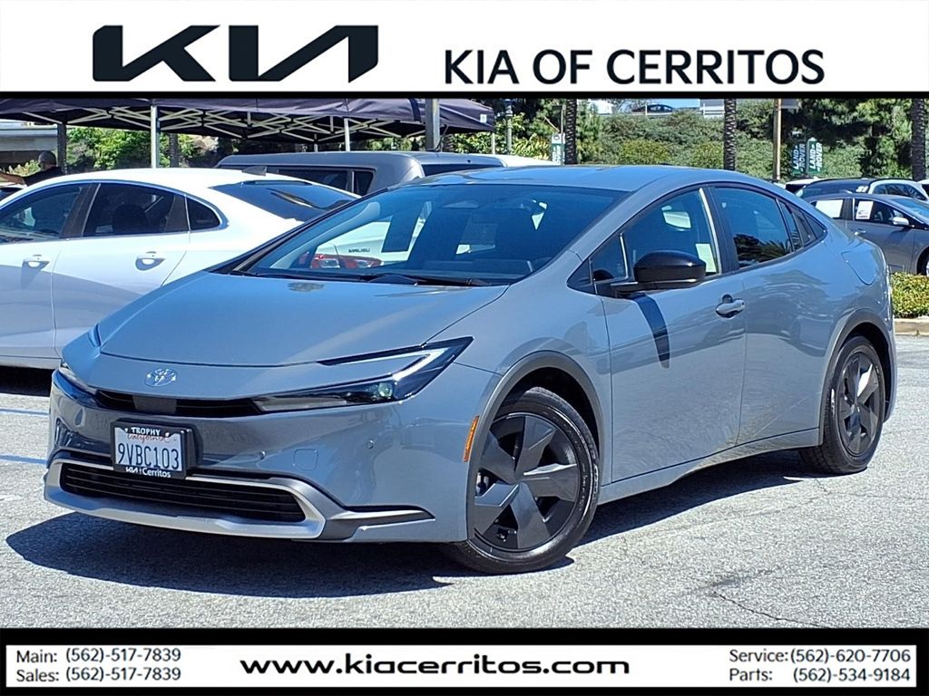 Guardian Gray 2026 Toyota Prius Plug-In Hybrid SE FWD Hatchback Front-Wheel Drive Continuously Variable Transmission