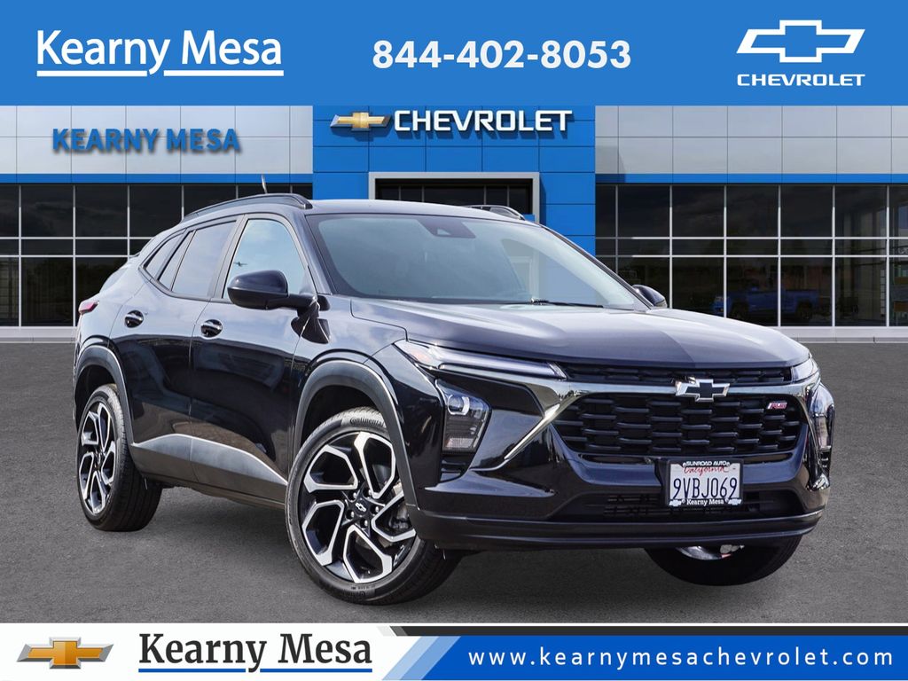 Mosaic Black Metallic 2025 Chevrolet Trax RS with 2RS FWD SUV / Crossover Front-Wheel Drive 6-Speed Automatic