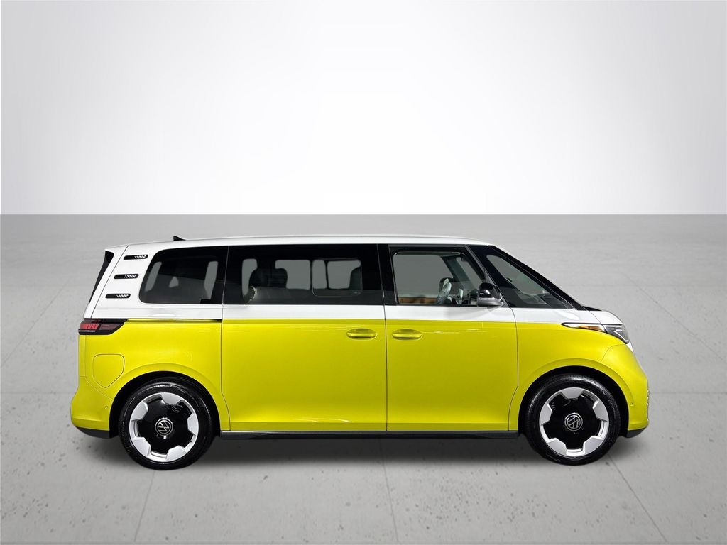 2025 Volkswagen ID. Buzz Pro S Plus