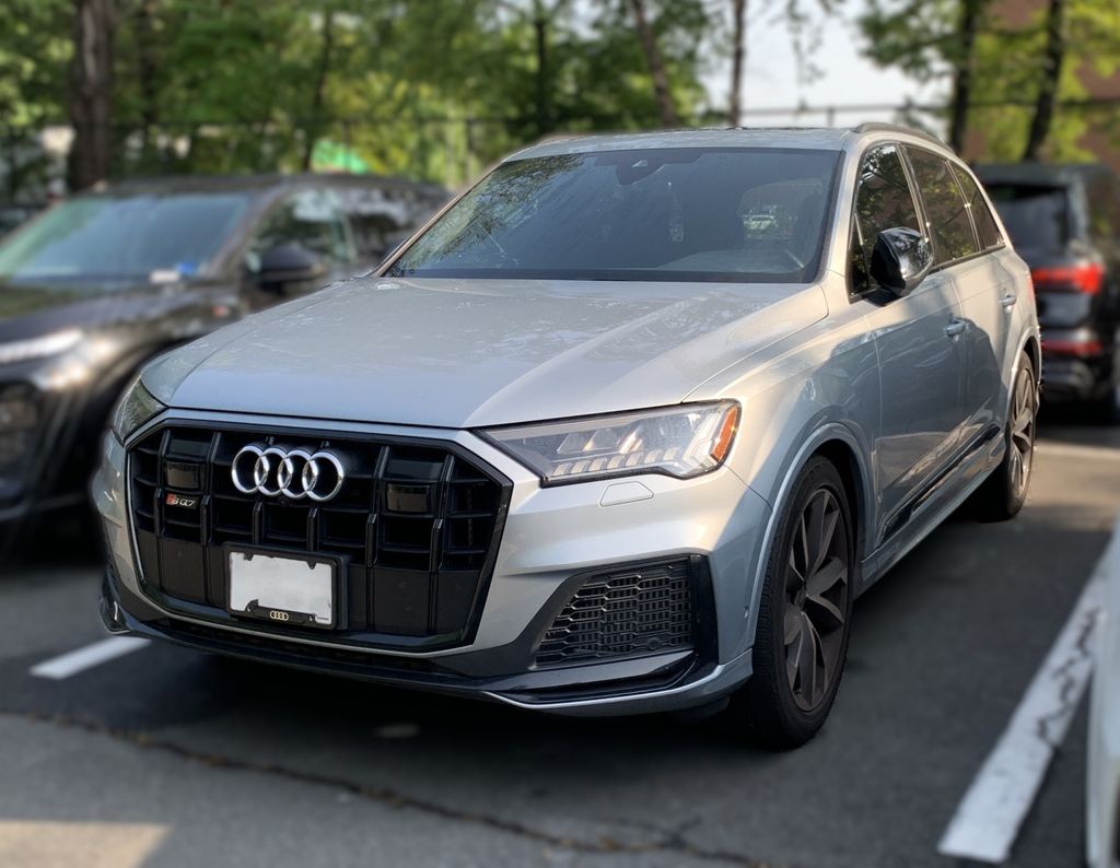 Thumbnail: 2023 Audi SQ7 - 3