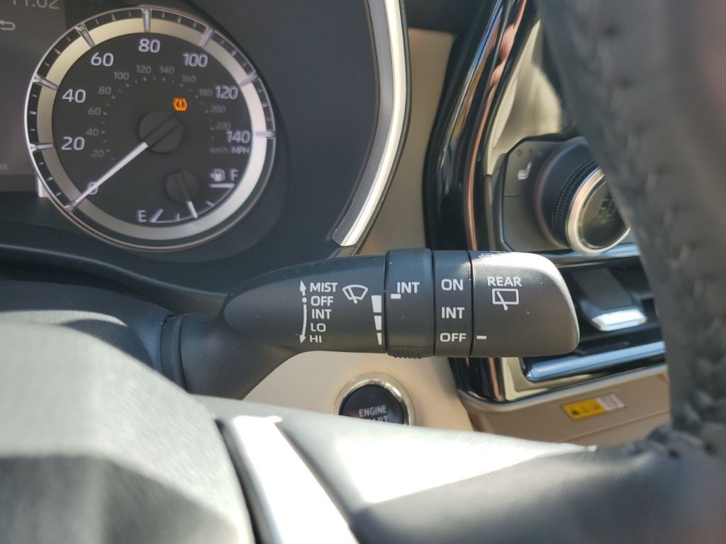 Used Car 2023 Toyota Highlander  Limited For Sale Under $40,000 In Austin, Texas