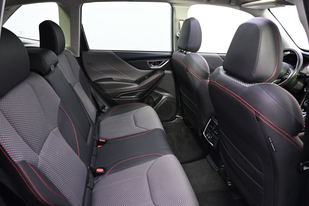 Used 2020 Silver Subaru Sport image 15