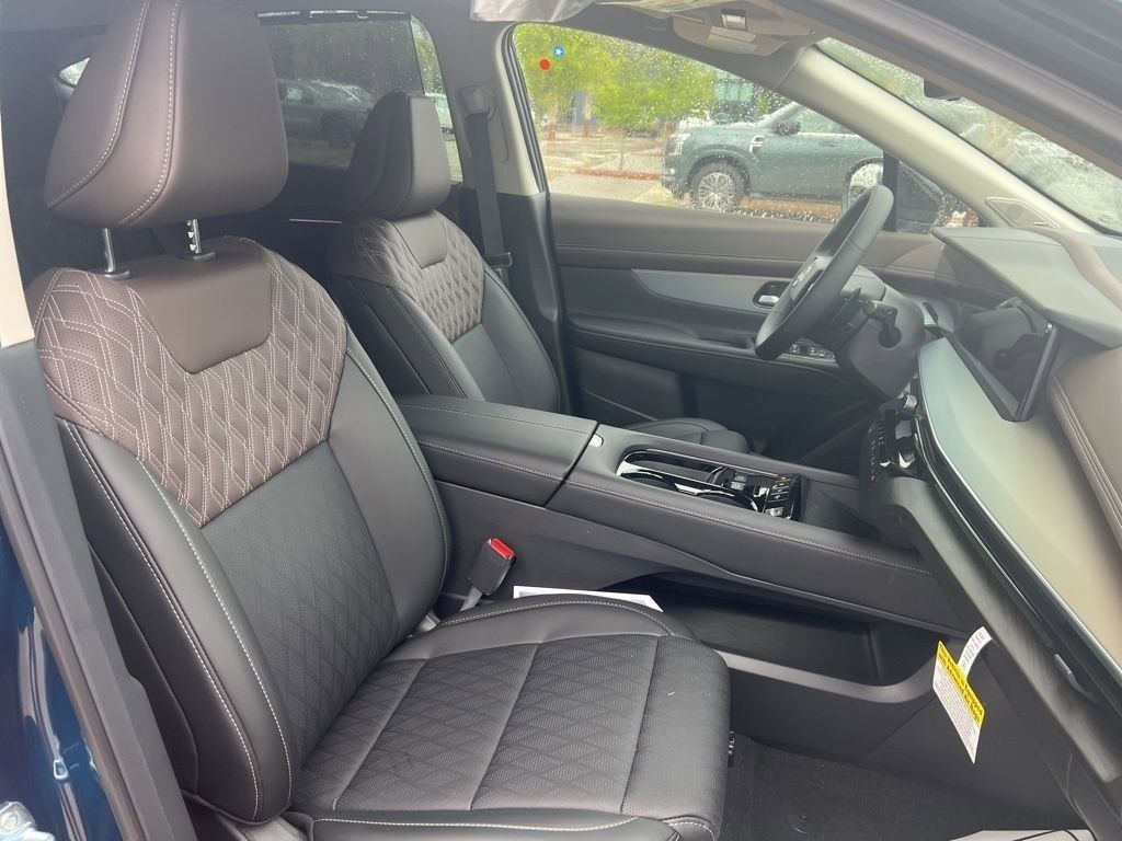 2025 Aurora Blue Pearl Metallic Nissan Murano Platinum AWD SUV