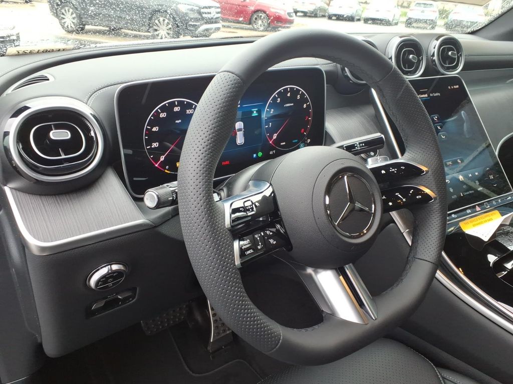 New 2026 White Mercedes-Benz GLC 300 image 16