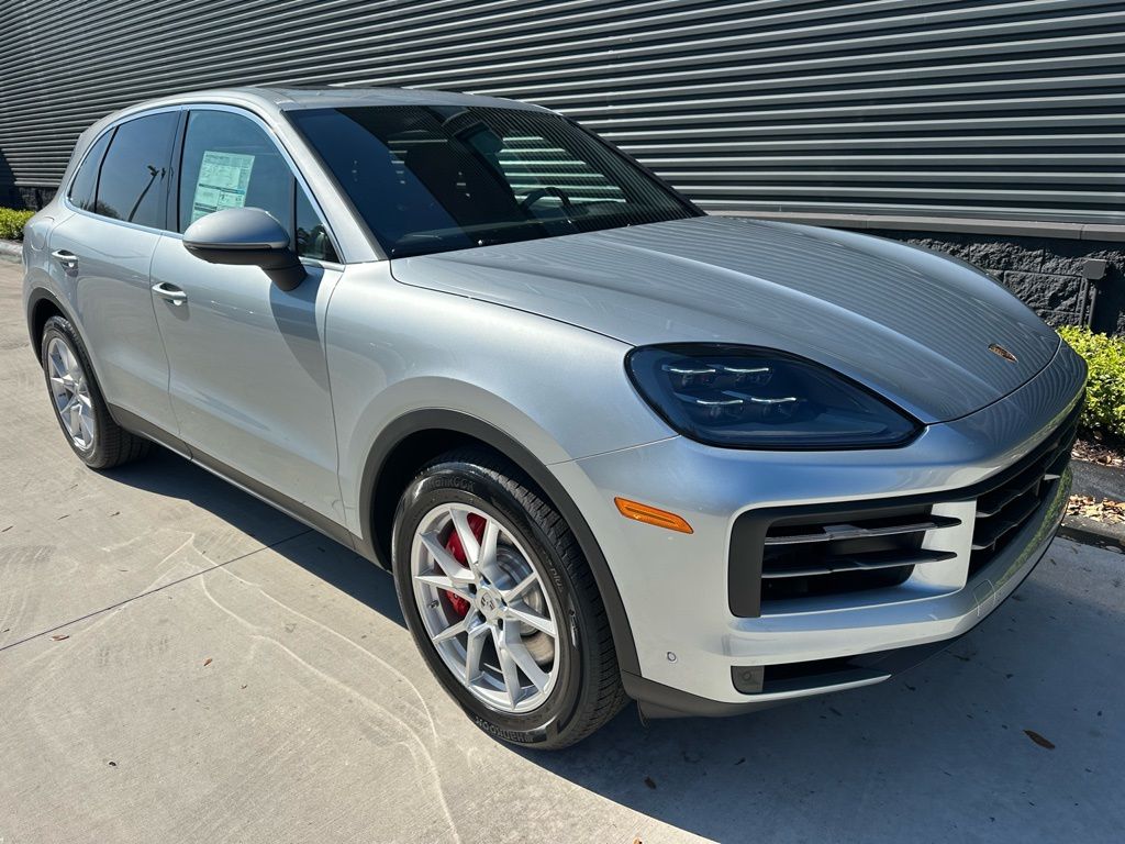 Thumbnail: 2026 Porsche Cayenne - 11