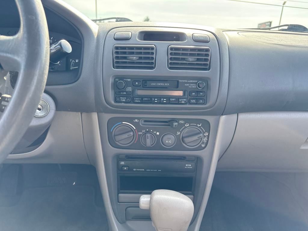 2000 Silver Stream Opal Toyota Corolla LE FWD Sedan