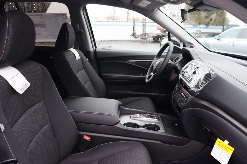 Thumbnail: 2025 Honda Ridgeline - 19