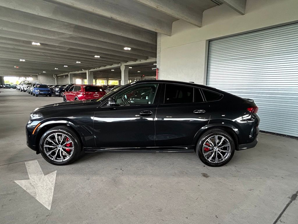 2025 BMW X6 xDrive40i's photo