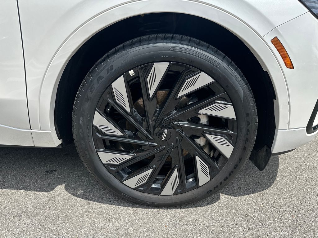 Used Car 2025 Lincoln Nautilus  Black Label For Sale Under $70,000 In Austin, Texas