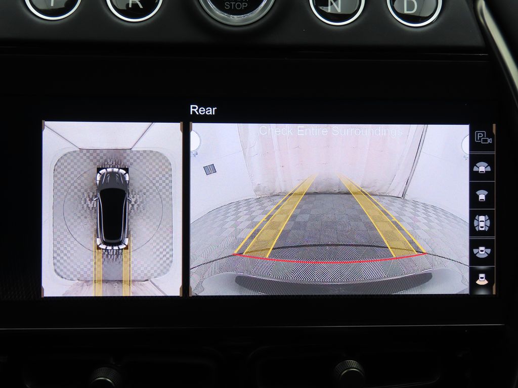 Thumbnail: 2023 Aston Martin DBX - 15