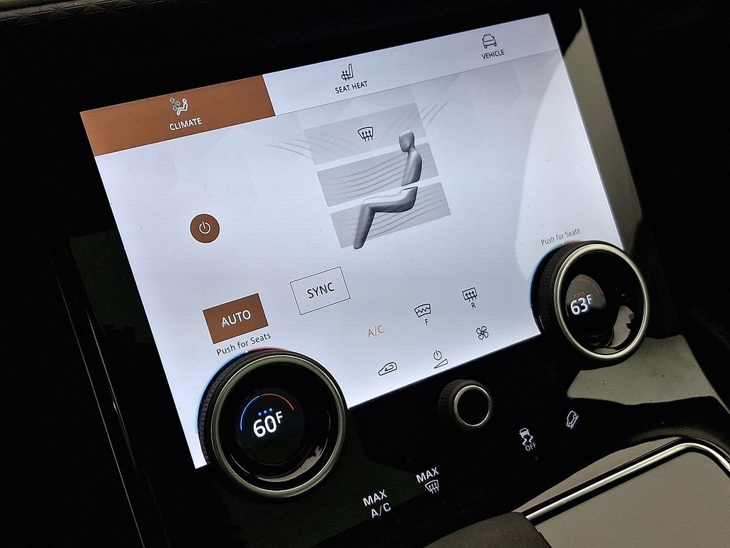 2023 Land Rover Range Rover Velar R-Dynamic S 17