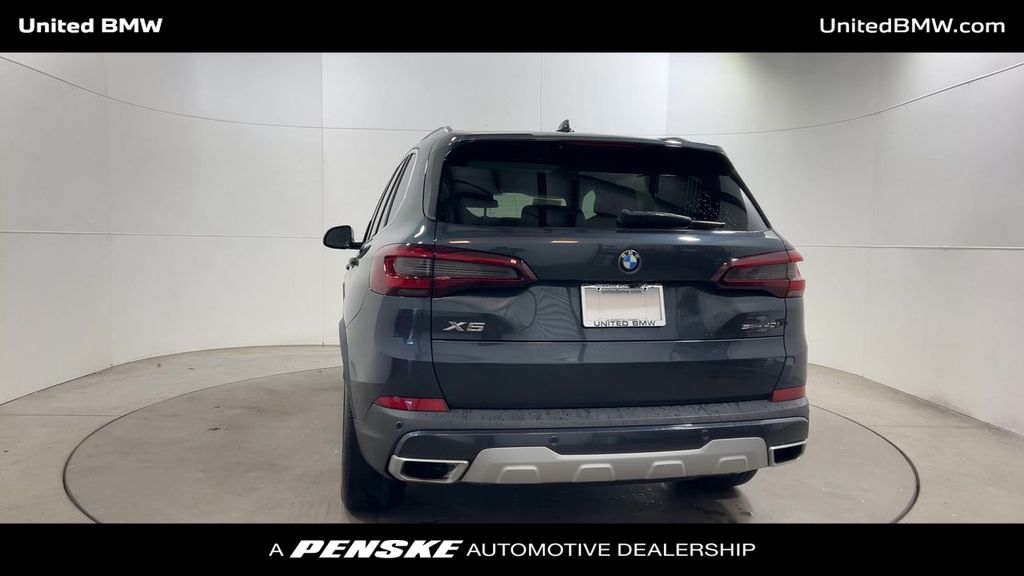 Thumbnail: 2022 BMW X5 - 7