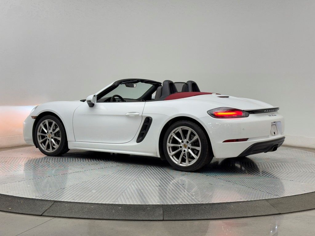 2018 Porsche 718 Boxster Base 9