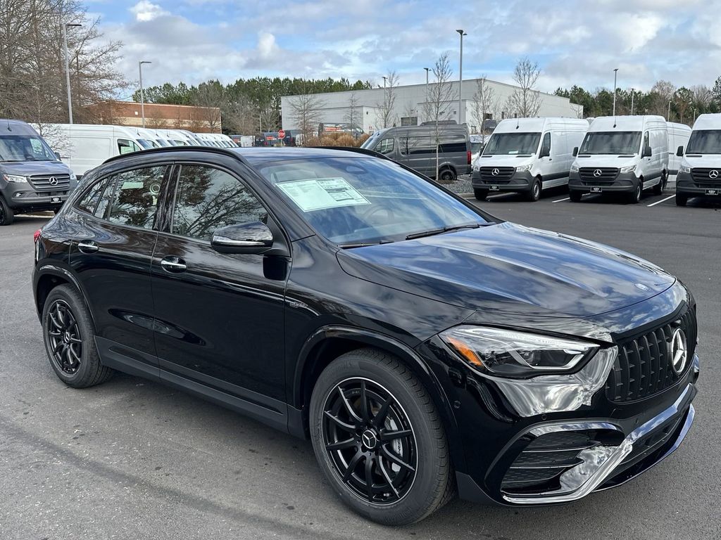 2025 Mercedes-Benz GLA GLA 35 AMG 2