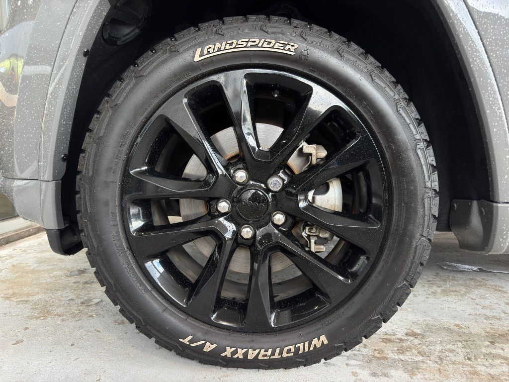 2022 Jeep Grand Cherokee WK Laredo X Gray at Cook Ford