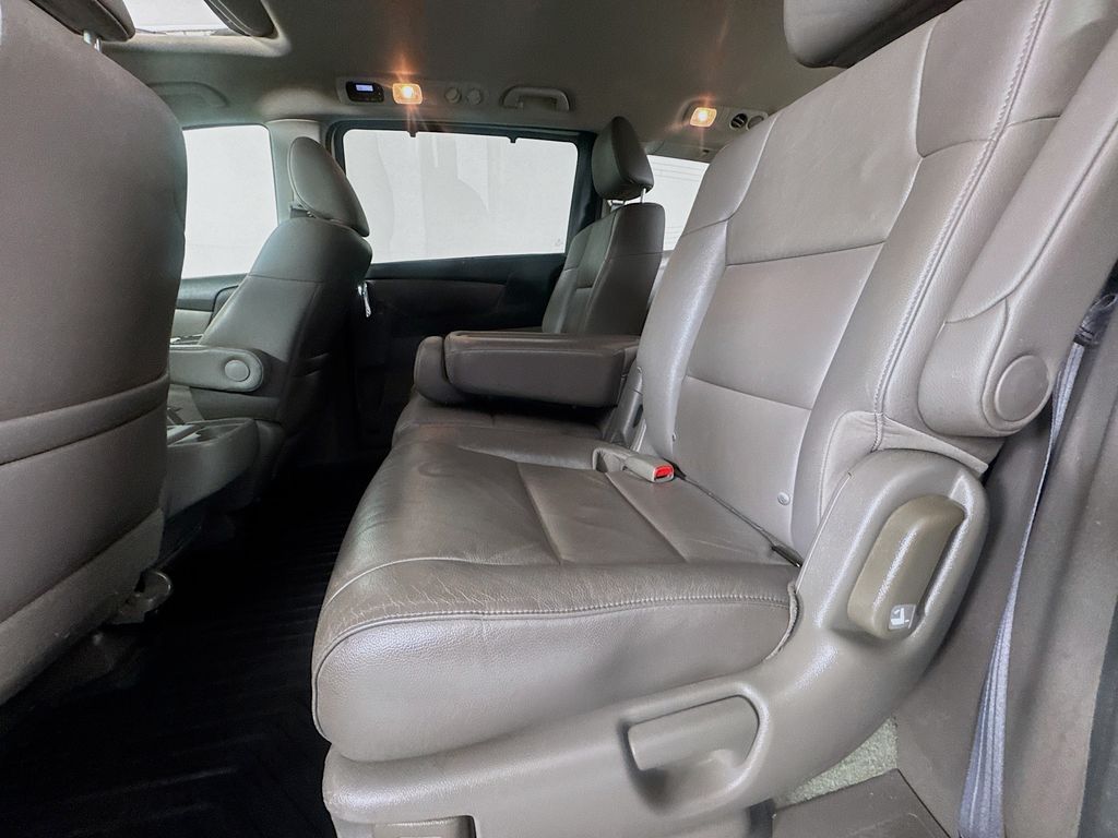 Used Car 2016 Honda Odyssey  Ex-l For Sale Under $20,000 In Austin, Texas